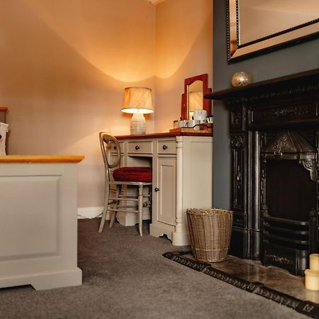 Wheatacre White Lion Hotel Burgh Saint Peter Bagian luar foto
