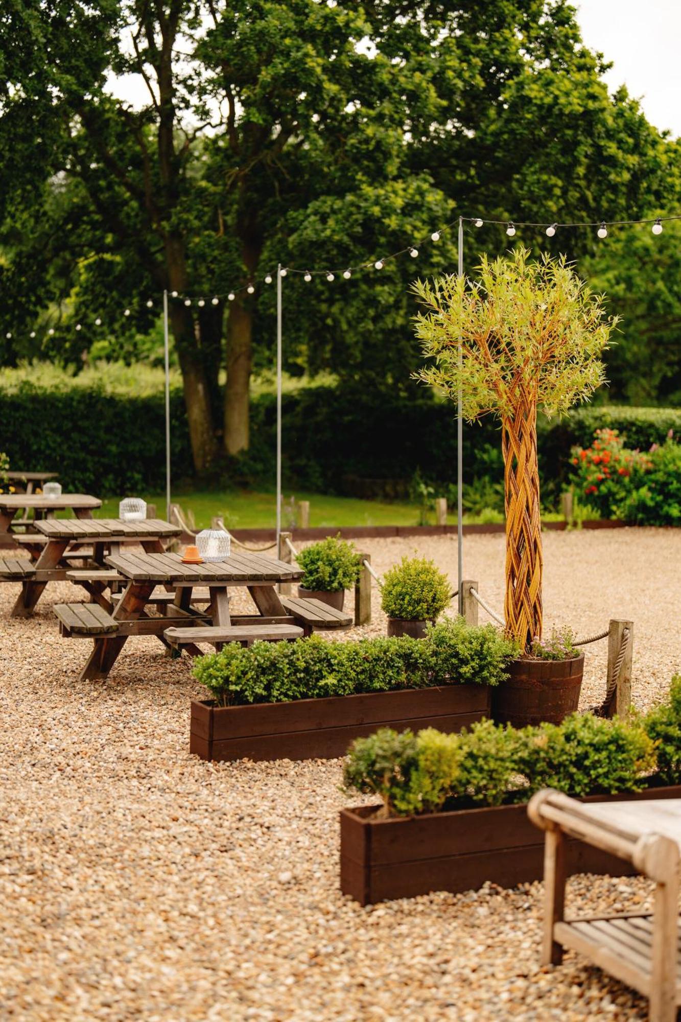 Wheatacre White Lion Hotel Burgh Saint Peter Bagian luar foto