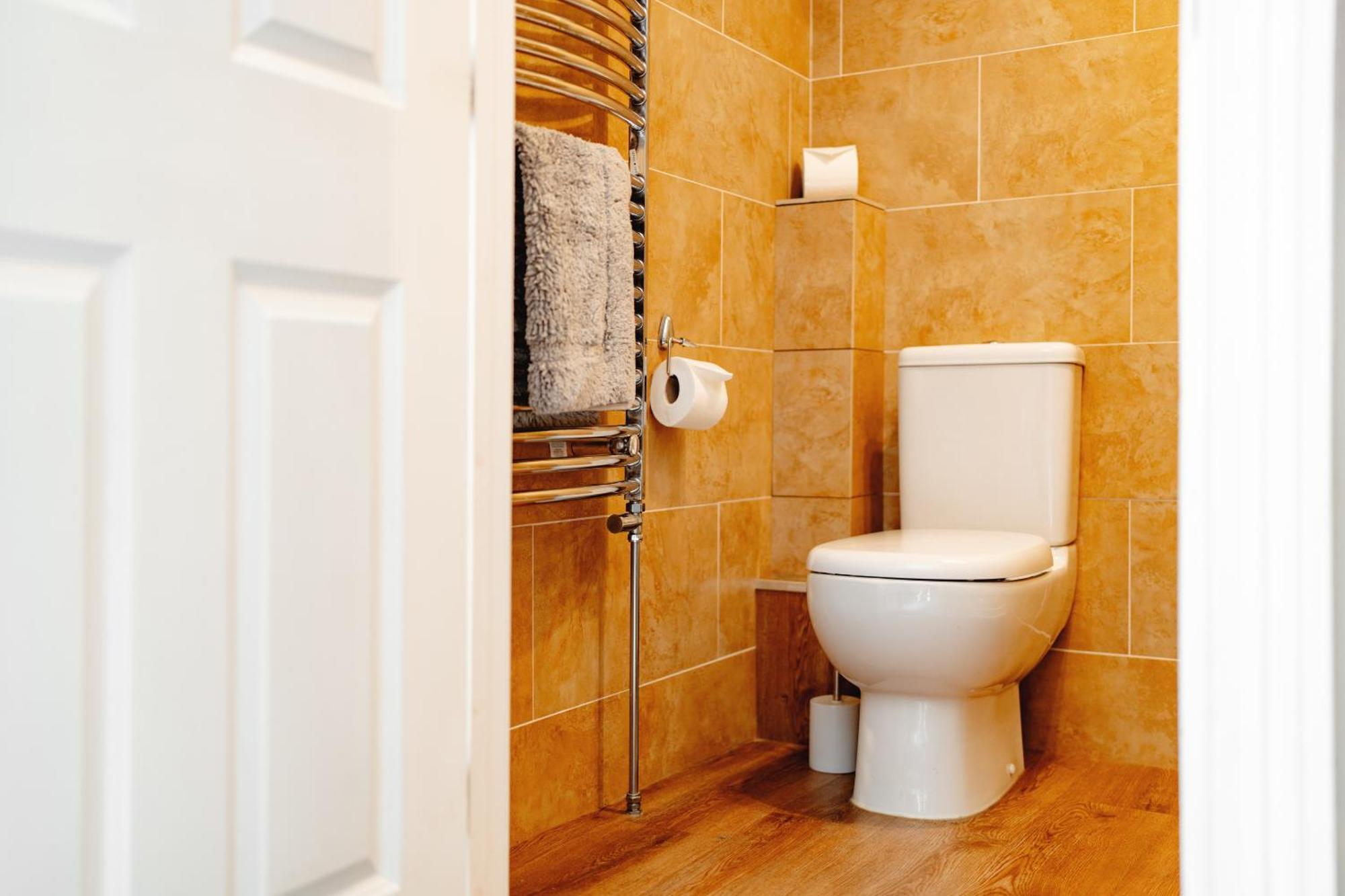 Wheatacre White Lion Hotel Burgh Saint Peter Bagian luar foto